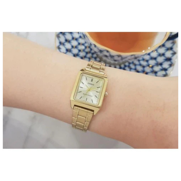 Casio Women Gold Quartz Watch LTP-V007G-9EUDF